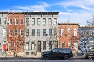 Building Photo - 2125.5 McCulloh St