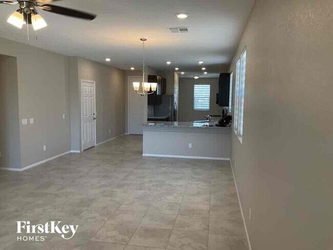 Foto del edificio - 1509 Deep Valley Ave