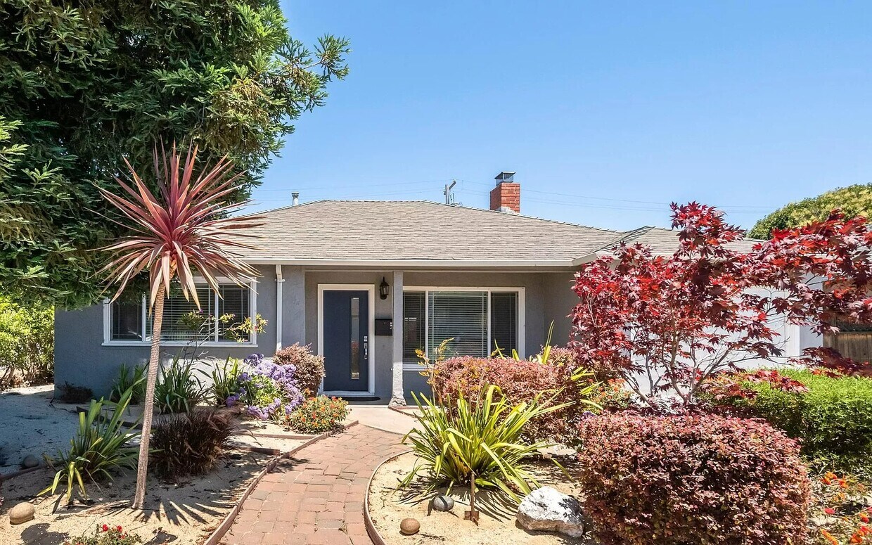 Foto principal - 1825 Evergreen St