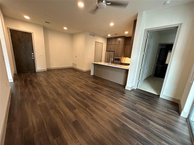 Foto del edificio - 7805 Communications Pkwy