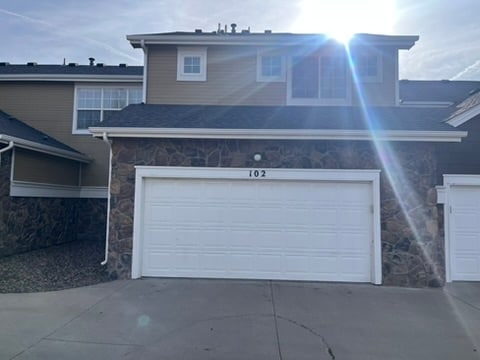 Building Photo - 102 Bayside Cir