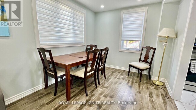 Photo du bâtiment - 514 Frank St