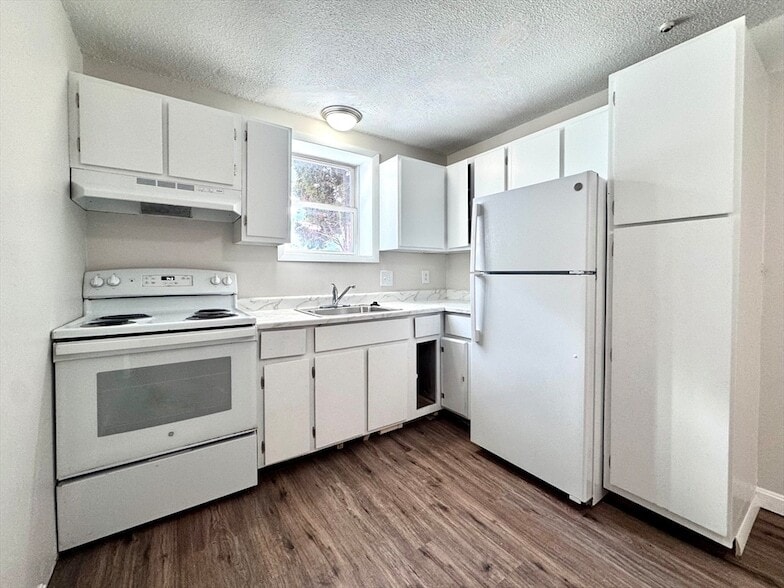 50-58 Walnut Street Unit B2 - 50-58 Walnut Street Unit B2