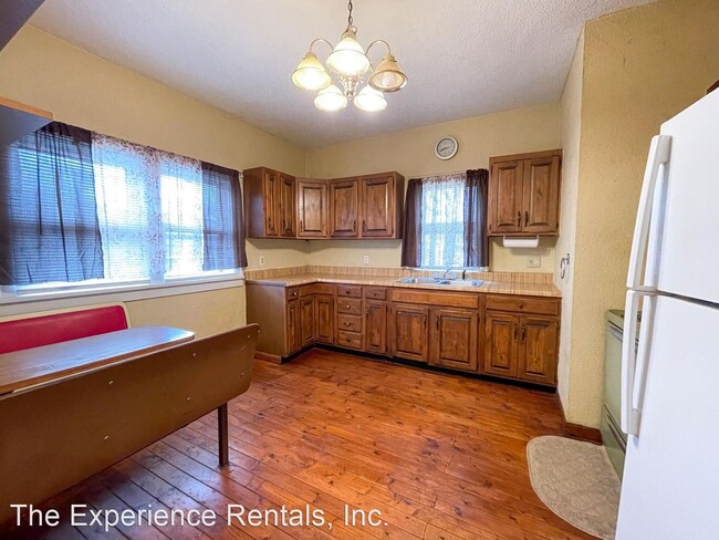 Foto del edificio - 3 br, 1 bath House - 1171 Frank Avenue SE