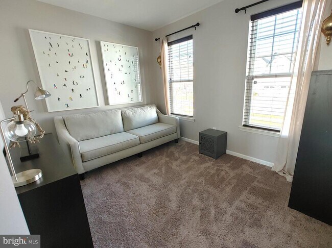 Foto del edificio - 406 Timothy Ln