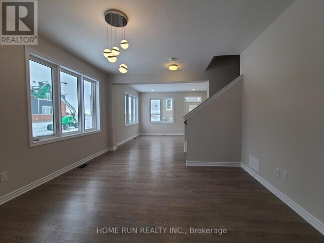 Building Photo - 241 Surface Ln