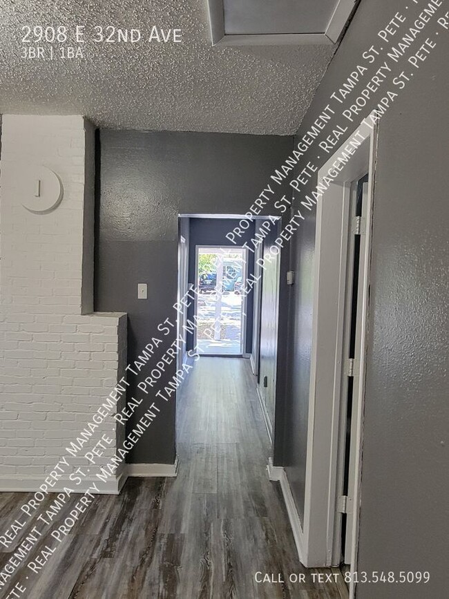 Building Photo - ***AVAILABLE FOR IMMEDIATE MOVE IN***