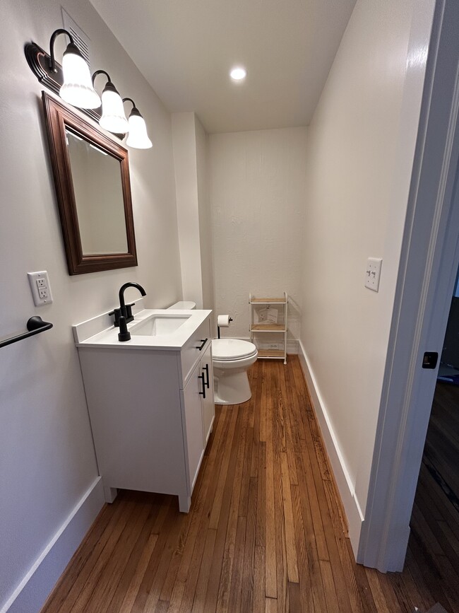 Downstairs half bath - 4920 Ransom Rd