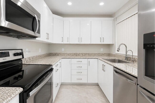 Building Photo - 7745 SW 86th St