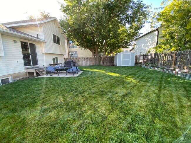 Foto del edificio - 1084 W 1060 N