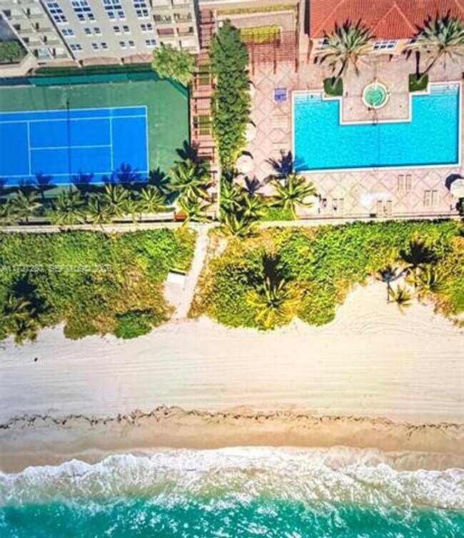Foto del edificio - 2080 S Ocean Dr