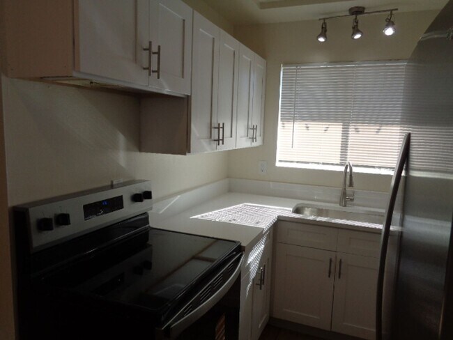 Photo - #2007-Camwood Group LLC Apartment