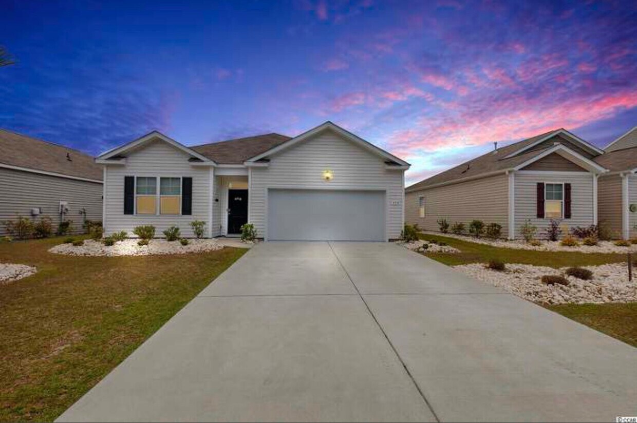 Foto principal - 979 Laurens Mill Dr
