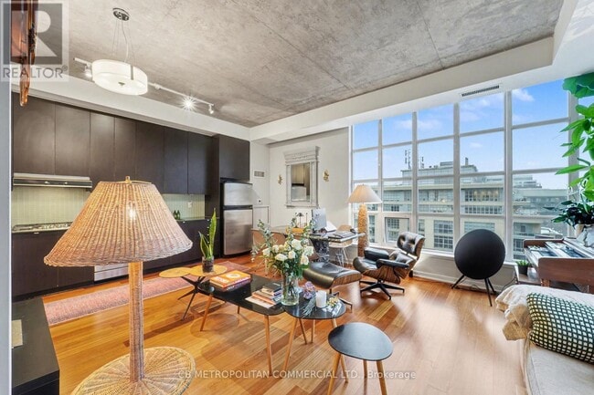 Photo du bâtiment - 23 Brant St