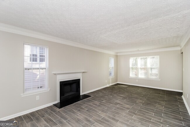 Building Photo - 1358 Ling Dr