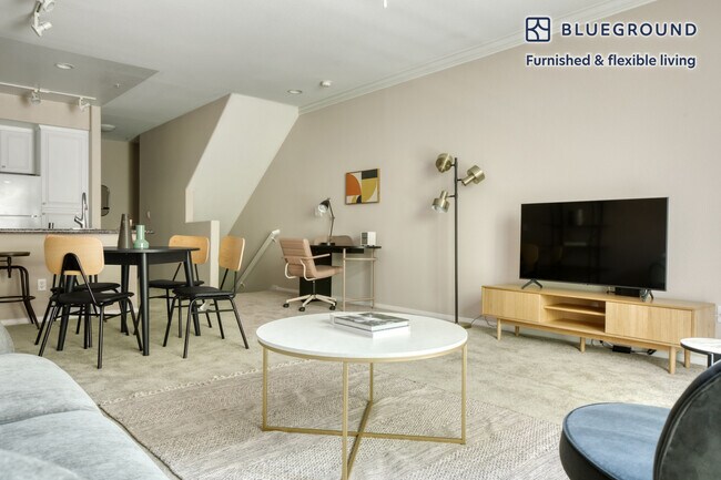 Foto del edificio - 1137 N Central Ave