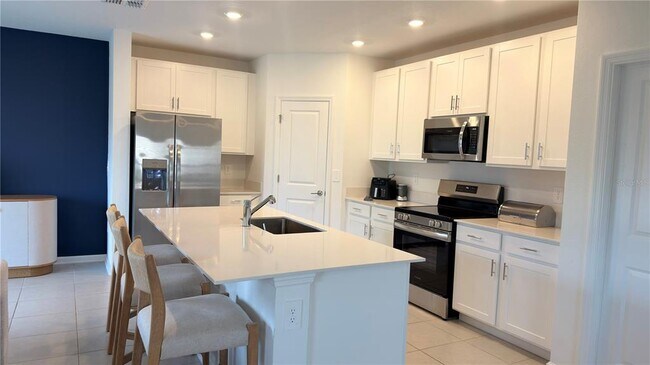 Foto del edificio - 2731 Armstrong Ave