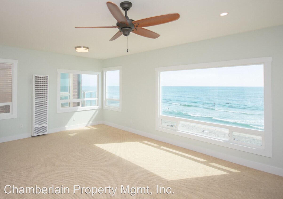 Primary Photo - 2 br, 2 bath House - 2621 Ocean St. A