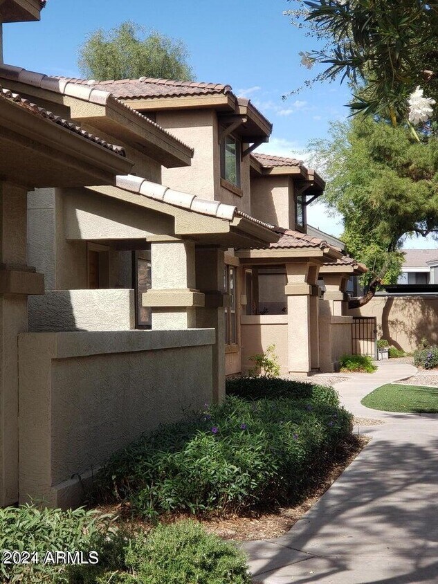 Foto principal - 1225 N 36th St