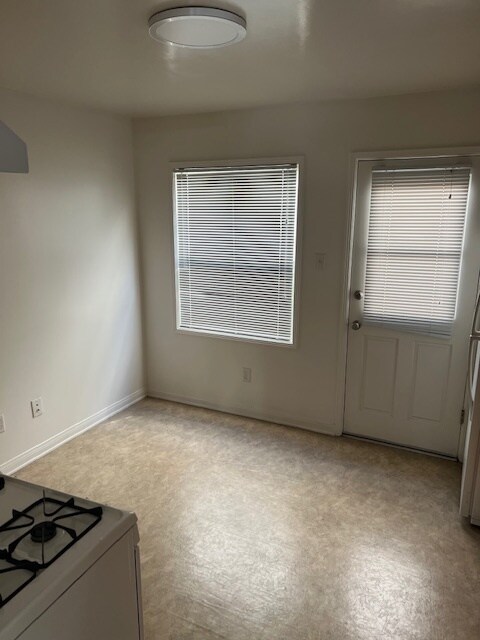 Foto del edificio - 4317 E 1st St