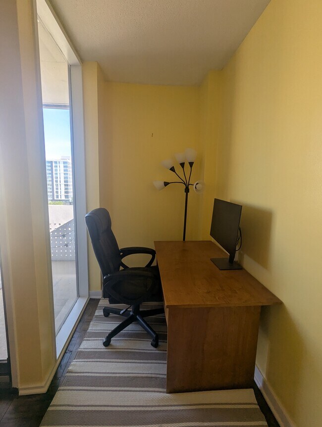 Foto del edificio - 1245 4th St SW
