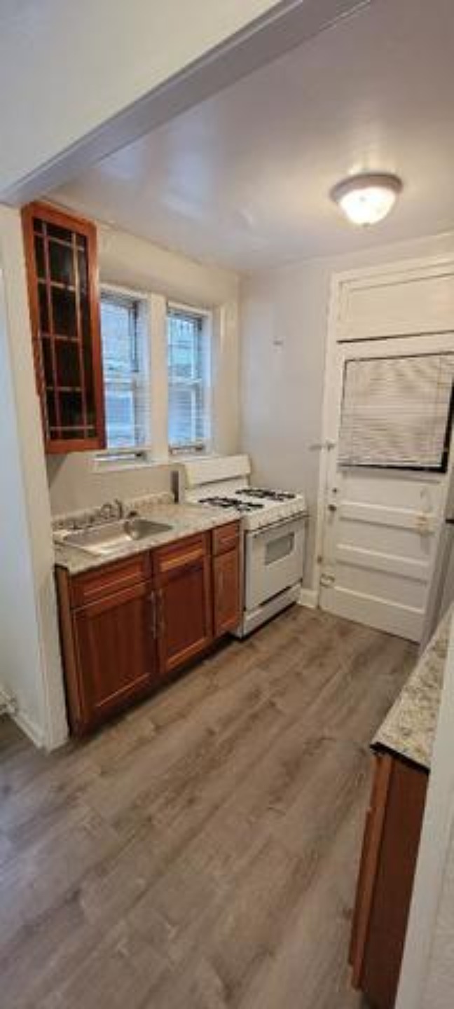 Building Photo - 4205 W Addison St