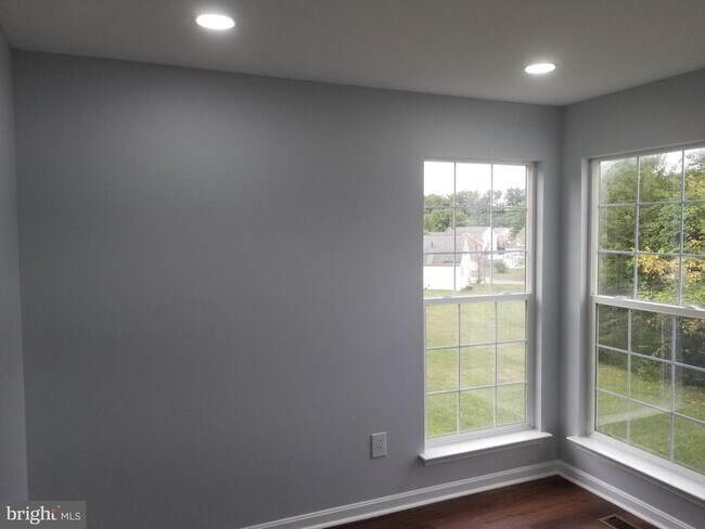 Foto del edificio - 4308 Bowling Brooke Ct