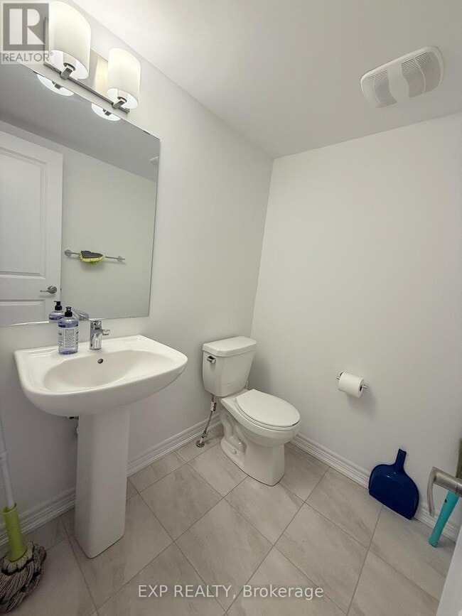 Building Photo - 1071 Lockie Dr