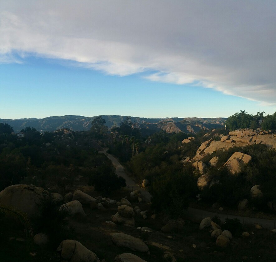 Foto del edificio - 2761 Joan Ln