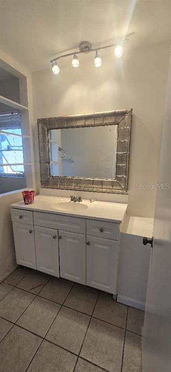 Building Photo - 1775 Loralin Dr