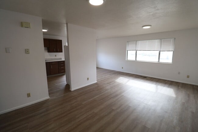 Foto del edificio - 312 W 450 N St