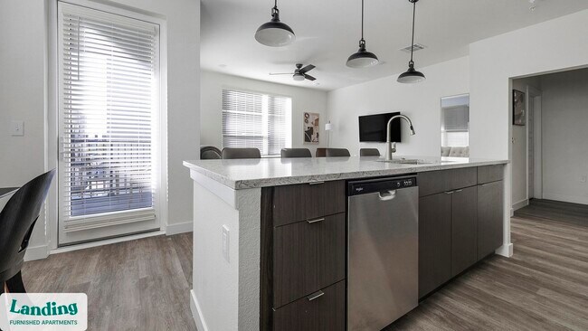 Foto del edificio - 217 S Weber St