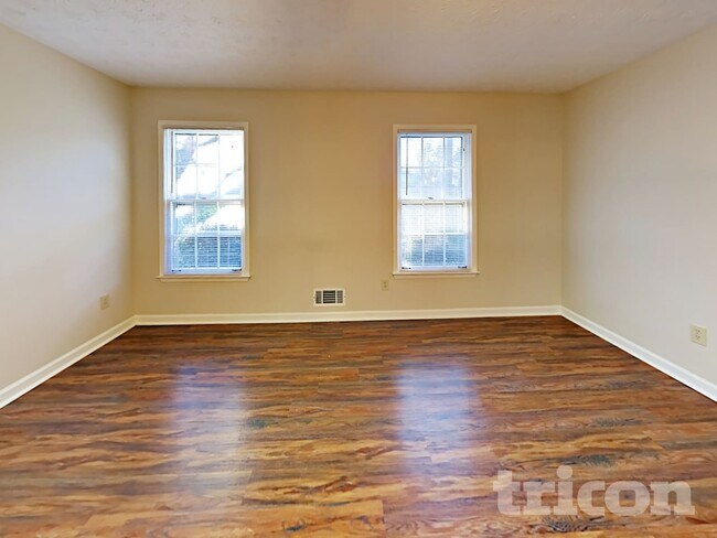 Building Photo - 740 Cedar Farms Dr