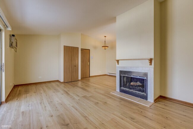 Foto del edificio - 431 Berkshire Dr