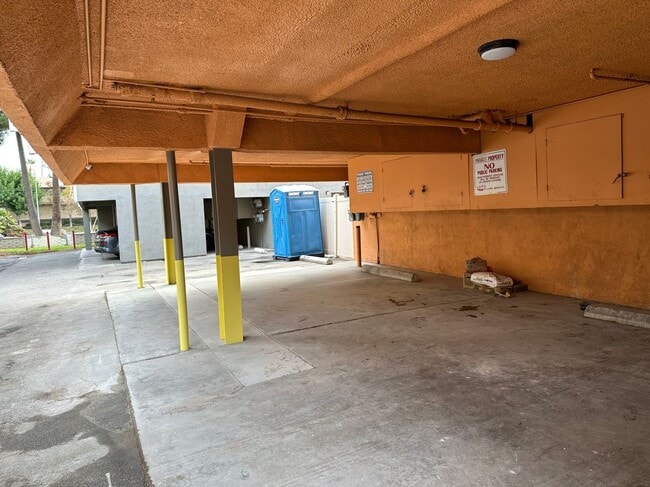 Foto del edificio - 10009 Sepulveda Blvd