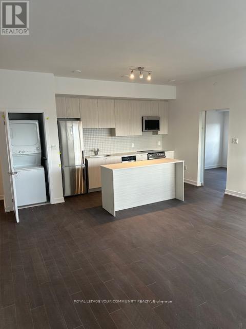 Photo principale - 2433-2433 Dufferin St