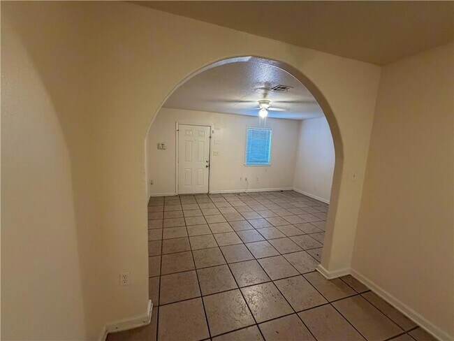 Foto del edificio - 3708 Shangri la Drive Unit