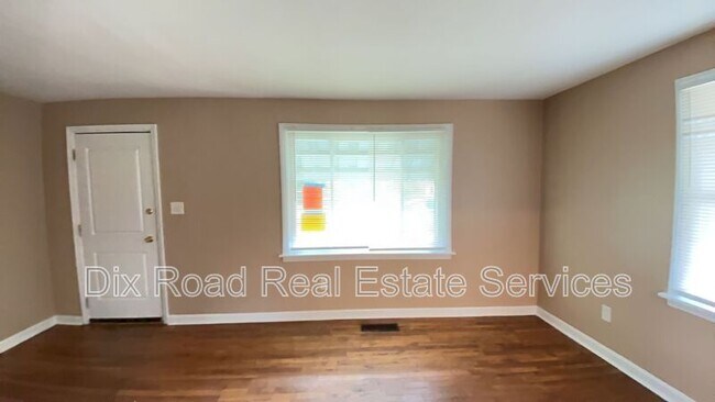 Foto del edificio - 4008 Jewell Ave