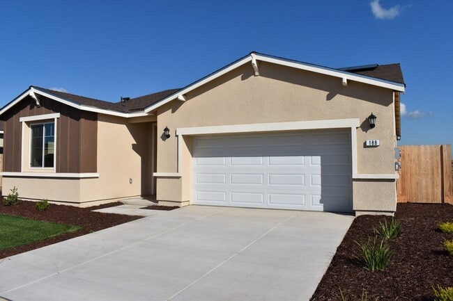 Building Photo - 188 Squaw Vly Dr