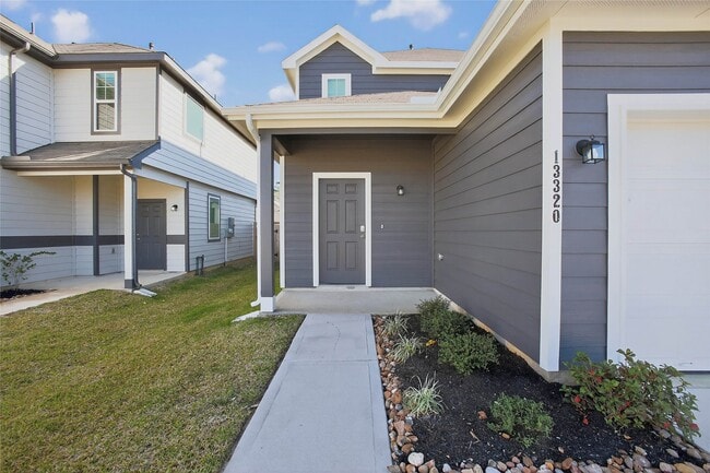 Building Photo - 13320 Burbot Dr