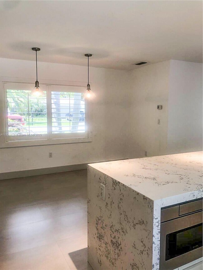 Foto del edificio - 8425 SW 107th St