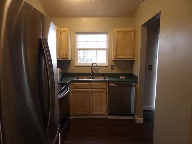 Foto del edificio - 2784 Berwood Ln