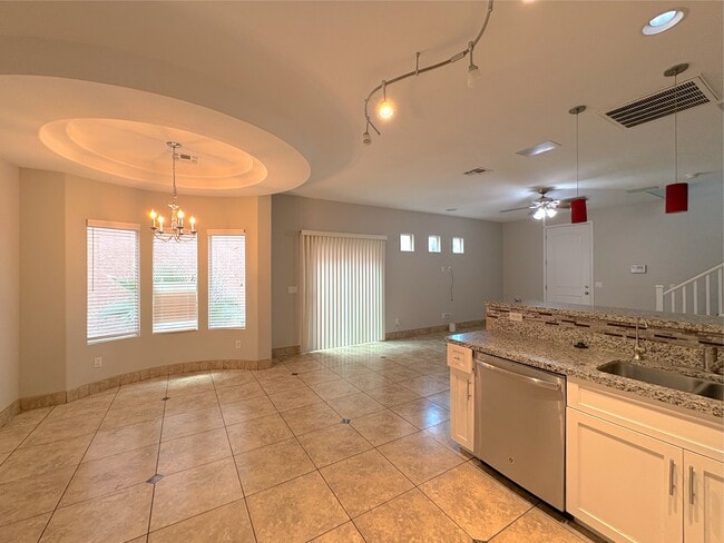 Foto del edificio - 2048 E Heartwood Ln