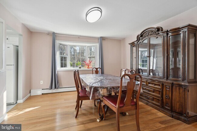 Foto del edificio - 426 E Hinckley Ave