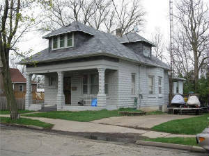 Primary Photo - 1720 Avoca St