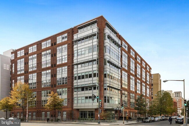 Welcome to The Radius! - 1300 N St NW