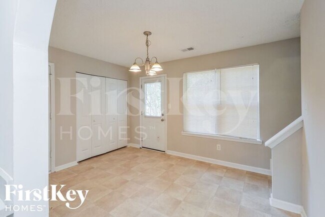 Building Photo - 4933 Serena Ct
