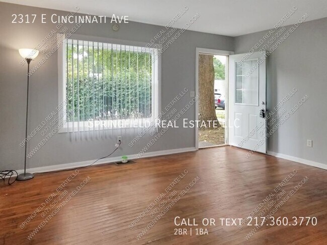 Foto del edificio - 2317 Cincinnati Ave