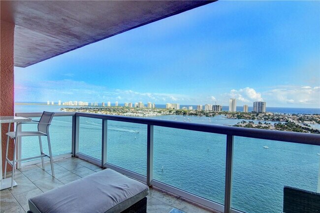 Foto del edificio - 2640 Lake Shore Dr