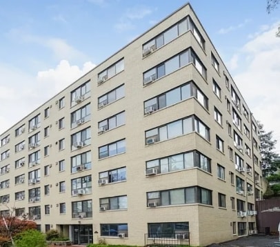 Photo - 3901 Tunlaw Rd NW (Washington, DC)